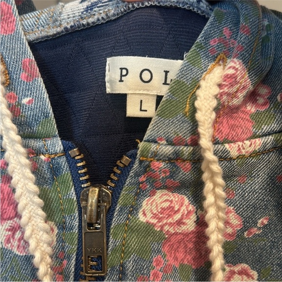 POL Blue Floral Jean Jacket with Star Patch - Picture 7 of 9